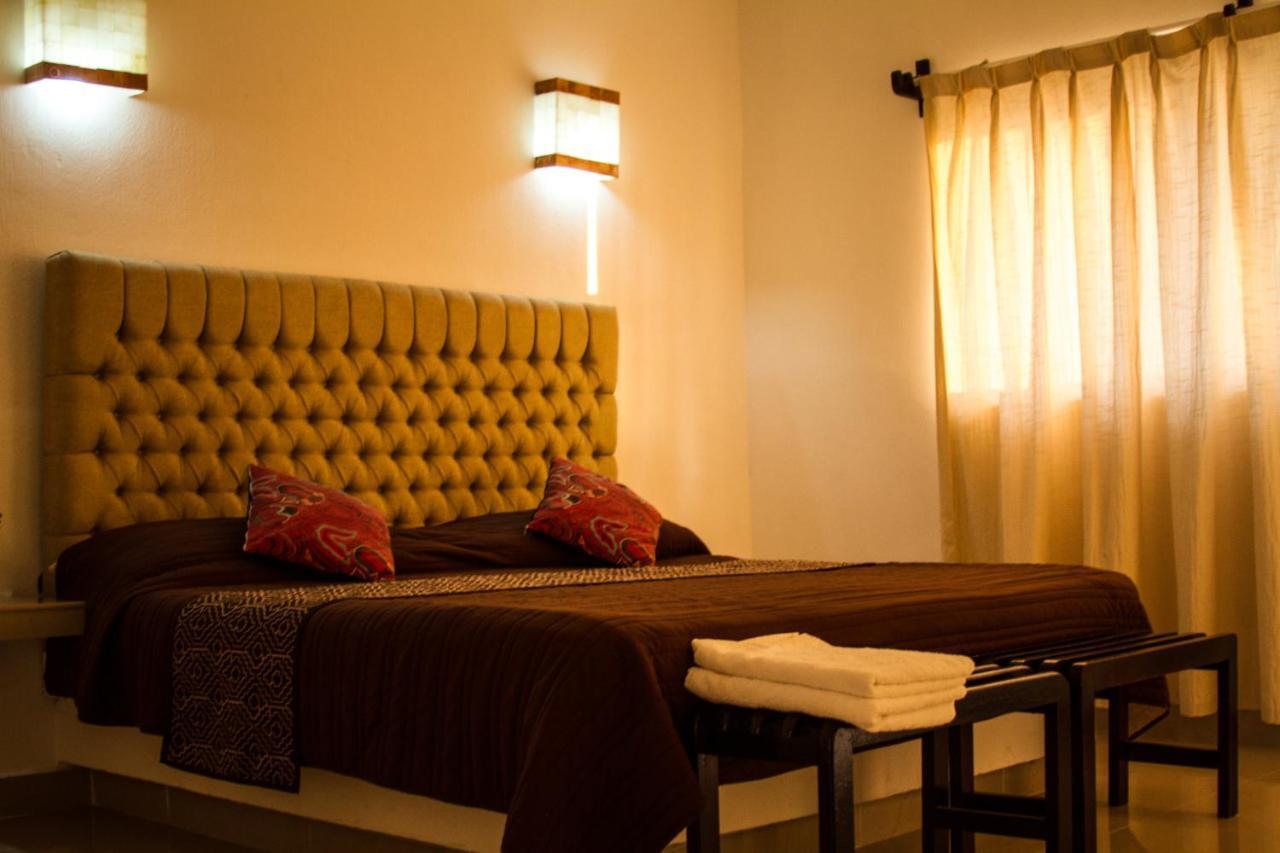 Hotel Arista Bugambilias Puerto Arista Eksteriør bilde