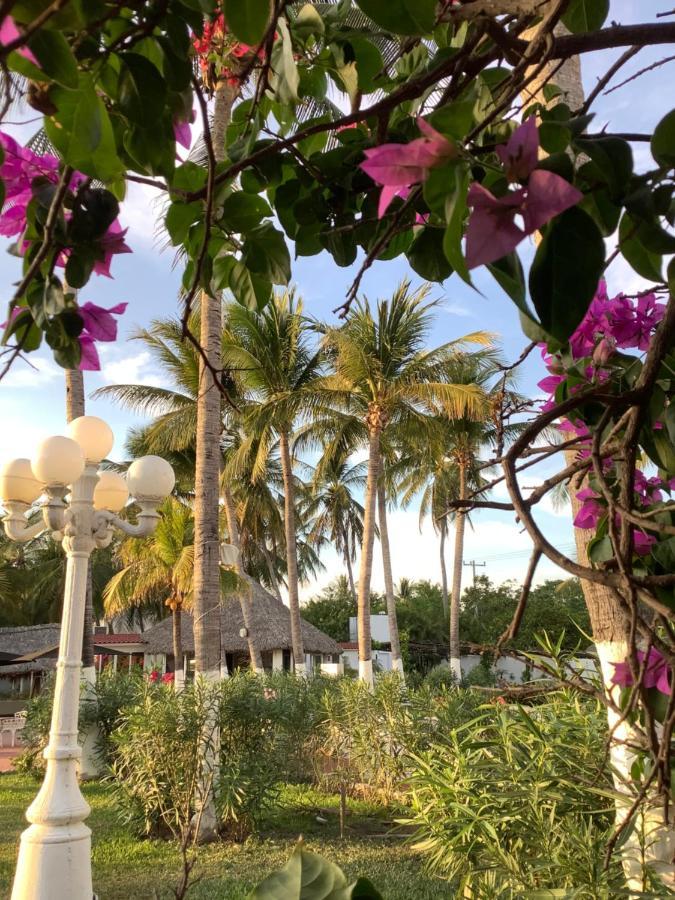 Hotel Arista Bugambilias Puerto Arista Eksteriør bilde